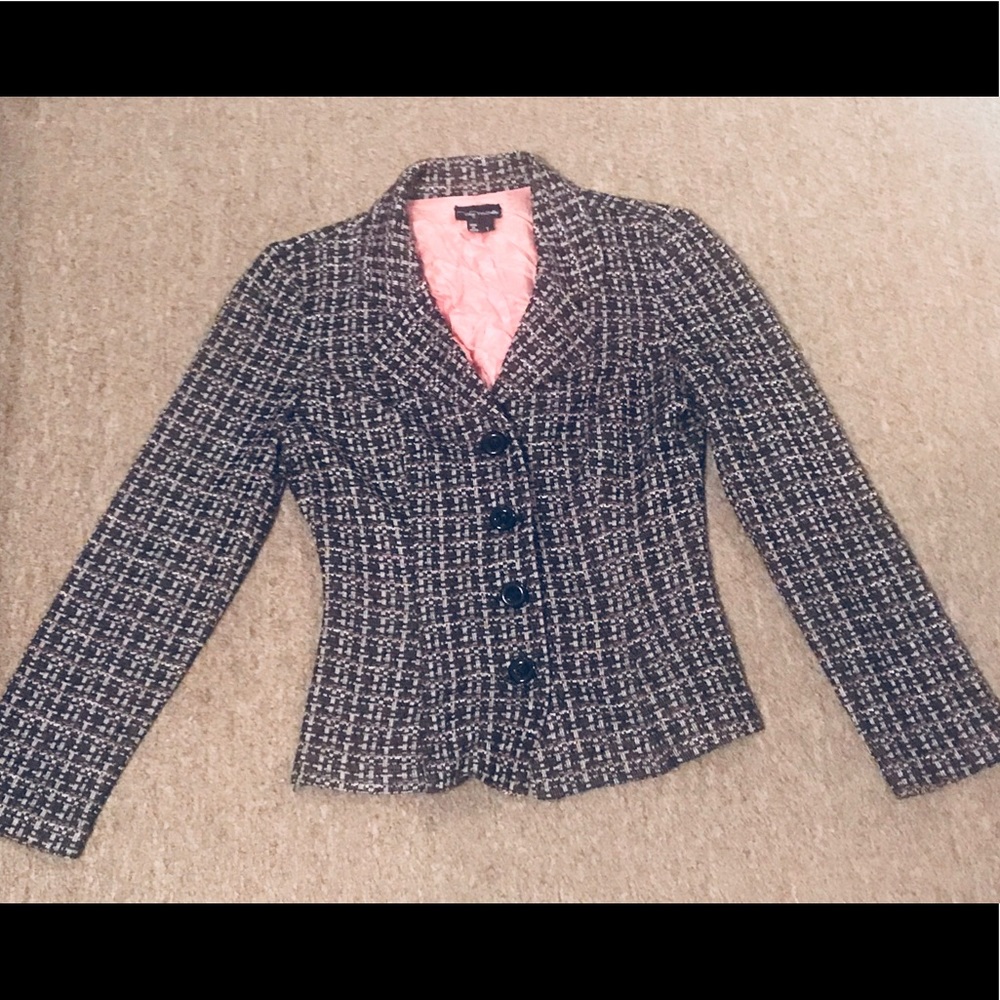 My Michelle blazer size 7